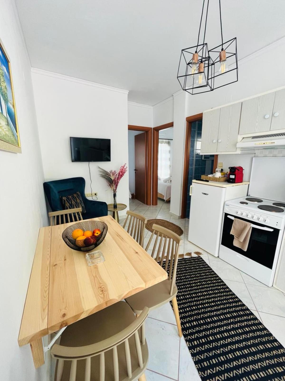Ammoudeli Apartments 플로마리언 외부 사진